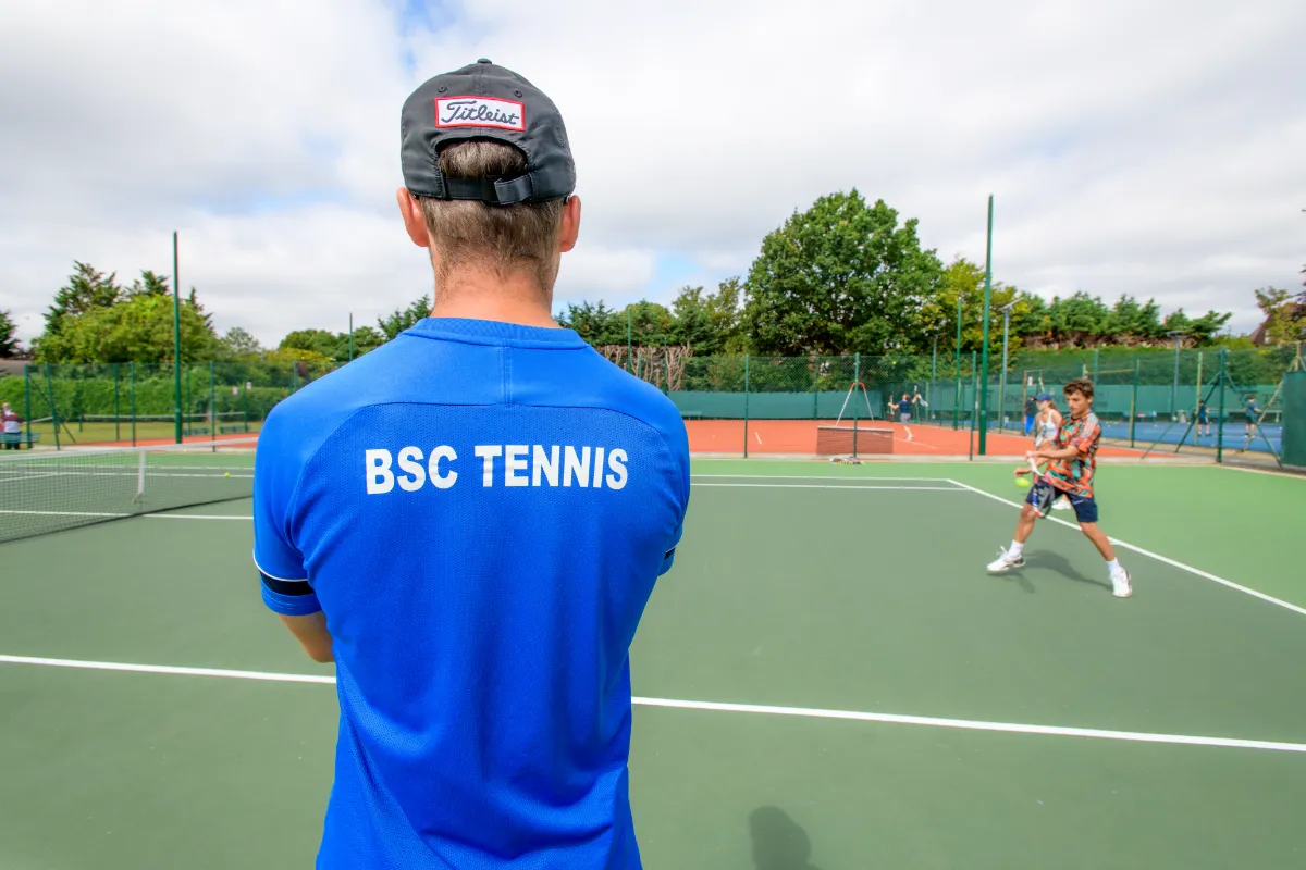 Acrylic court tennis membership